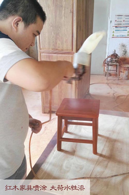 水性木器漆喷漆操作需掌握的7个技巧_木器漆|大荷水性漆